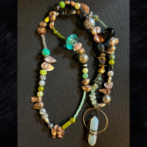 Bliv ven med din indre kritiker - healet halsk�de