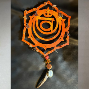 Hara-chakra-uro for st�rre tiltr�kning til magi og passion